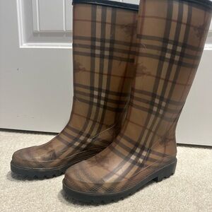 Burberry Haymarket Plaid Check Rain Boots size 38